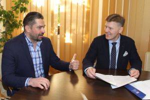 Podpisanie umowy z E.Leclerc Radomka Radom