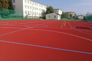 Powiatowe szkoły średnie na dużym plusie