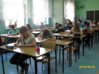 konkurs wiedzy o uzależnieniach Pionki 2016;2