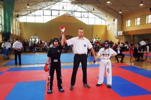 Ola Grzywacz wicemistrzynią Polski juniorek light contact