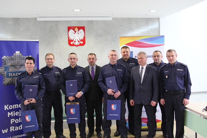 Dzielnicowi z zaufaniem mieszkańców