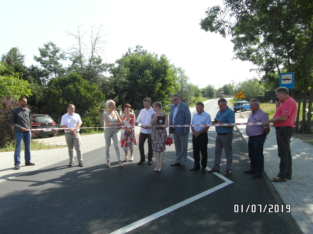 Nowa droga i most w Owadowie już otwarte