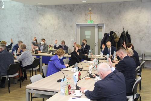 Rada Powiatu Radomskiego powołała nowe szkoły w Chwałowicach