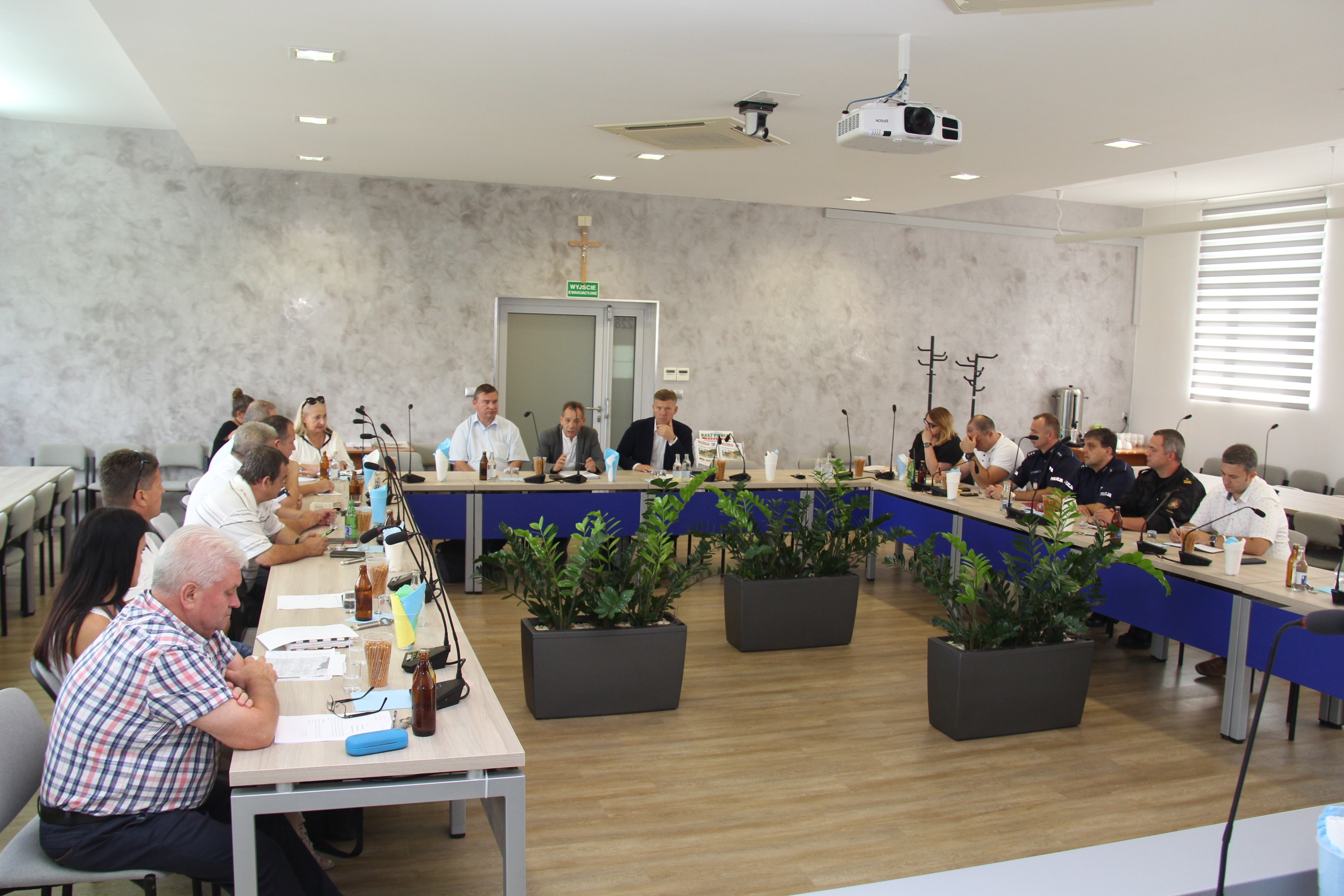 Specjaliści podczas spotkania w Starostwie Powiatowym w Radomiu: - Wirus ASF nie jest groźny dla ludzi