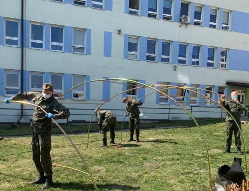 Żołnierze WOT pomagają w Powiecie Radomskim